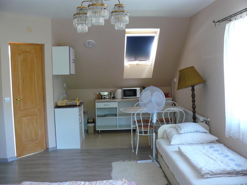 Hejo Apartman Miskolc Exterior photo